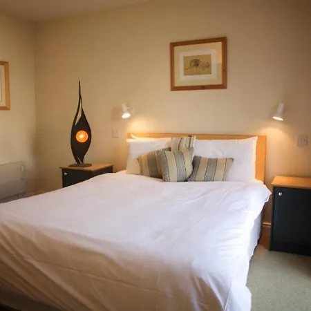 شقة Molesworthcourt *